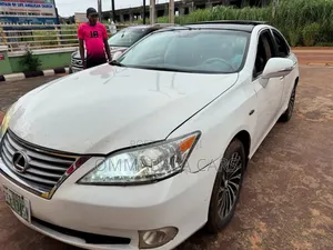 Lexus ES 350 2011 White