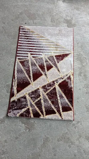 Small Rugs / Bedroom Rug
