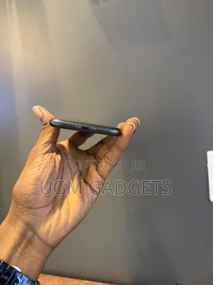 Apple iPhone 11 128 GB Black