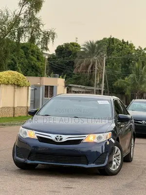 Toyota Camry 2014 Blue