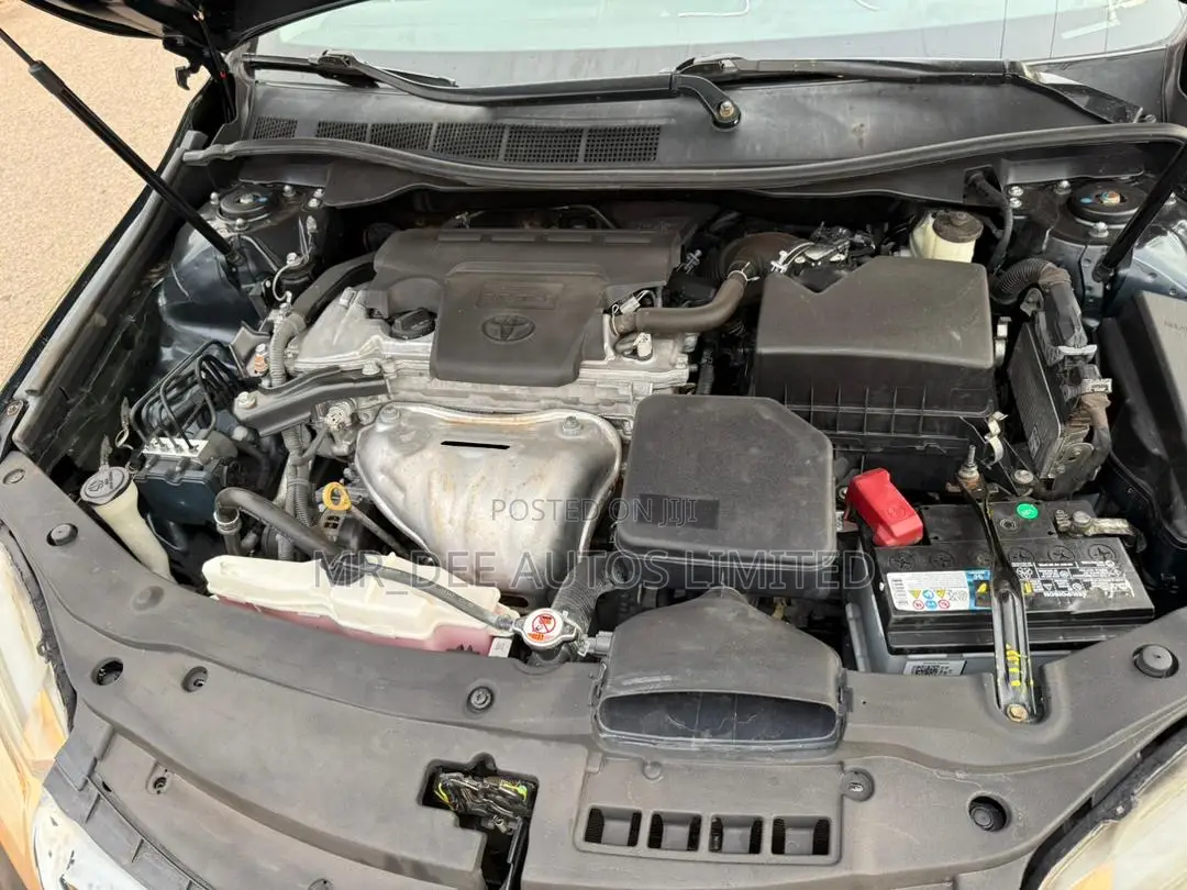Toyota Camry 2016 Black