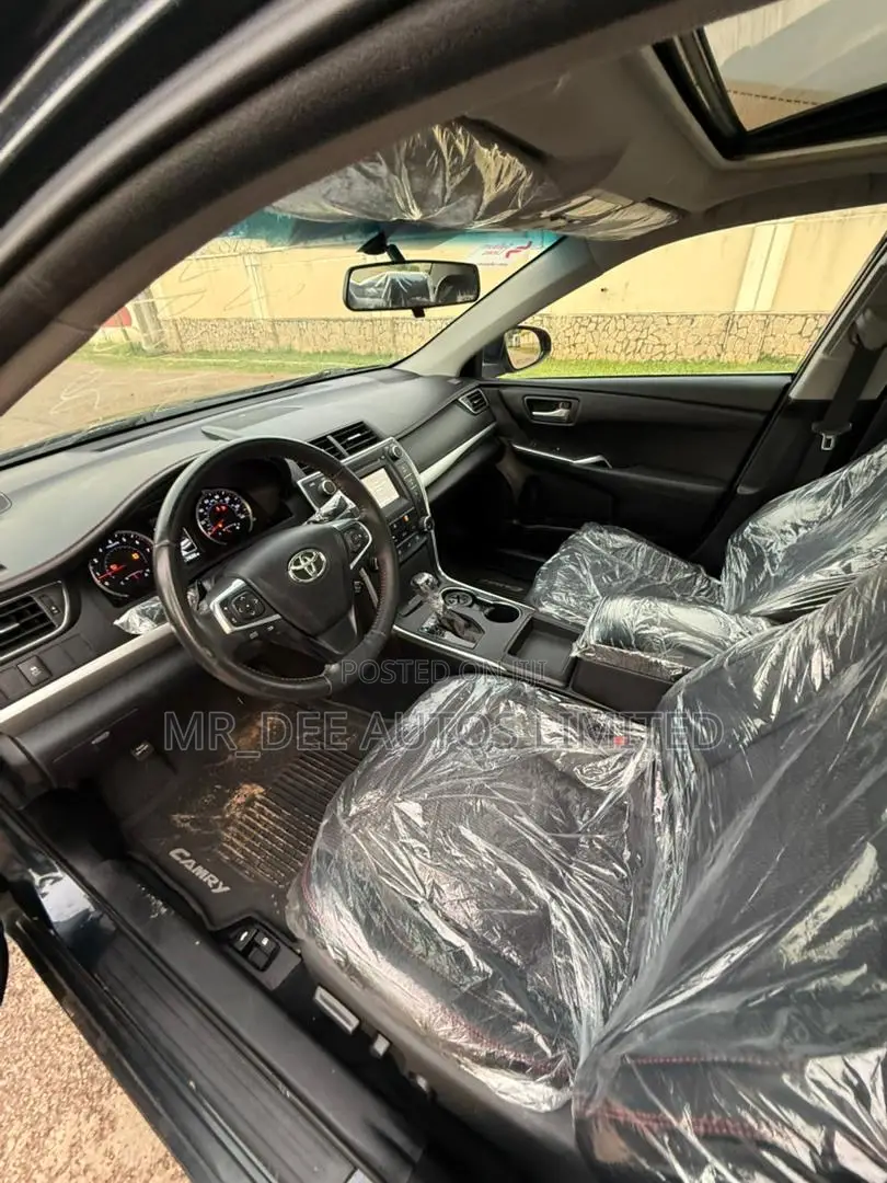 Toyota Camry 2016 Black