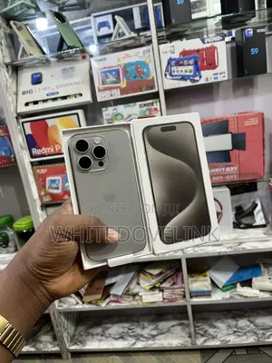 Apple iPhone 15 Pro 128 GB Silver