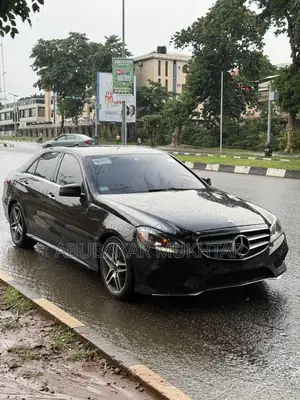 Mercedes-Benz E350 Base 4Matic Sedan AWD (3.5L 6cyl 7A) 2015 Black