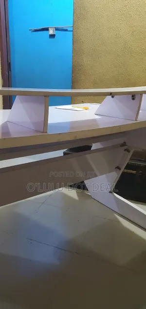 Studio Table, Excellent Condition