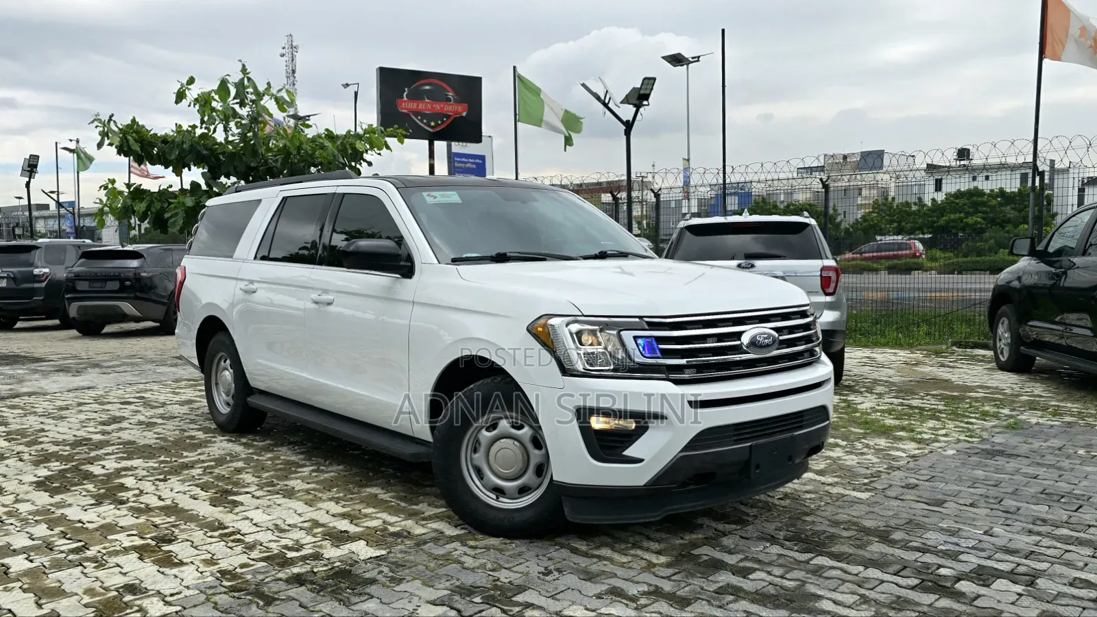 Ford Expedition 2018 White