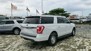 Ford Expedition 2018 White