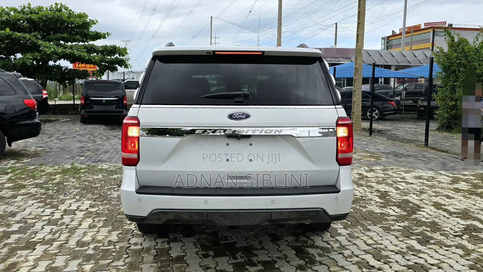 Ford Expedition 2018 White