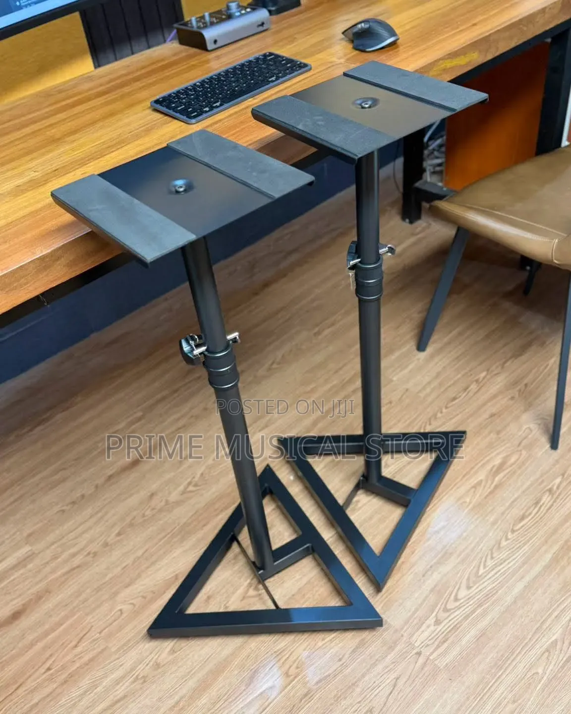 Studio Monitor Stand