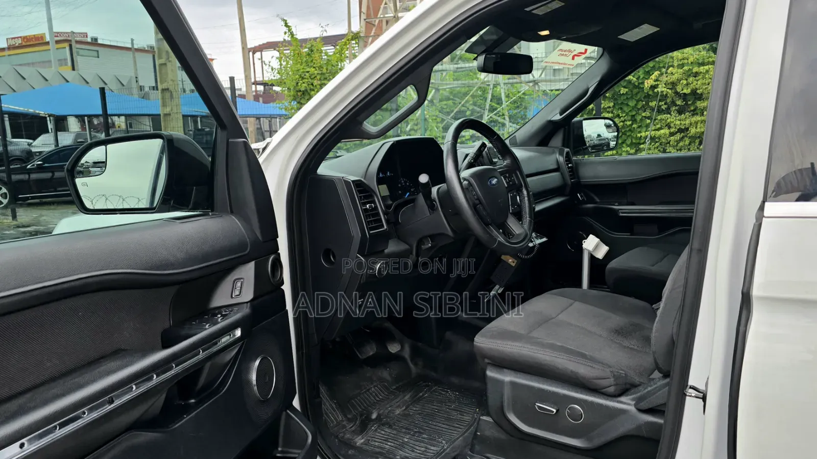 Ford Expedition 2018 White
