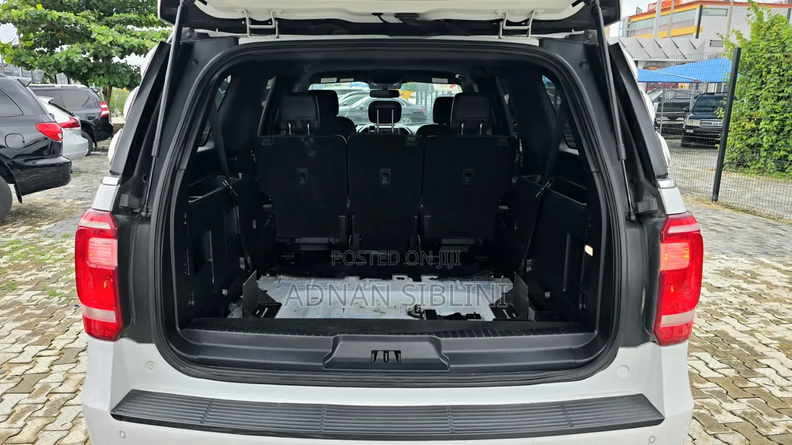 Ford Expedition 2018 White