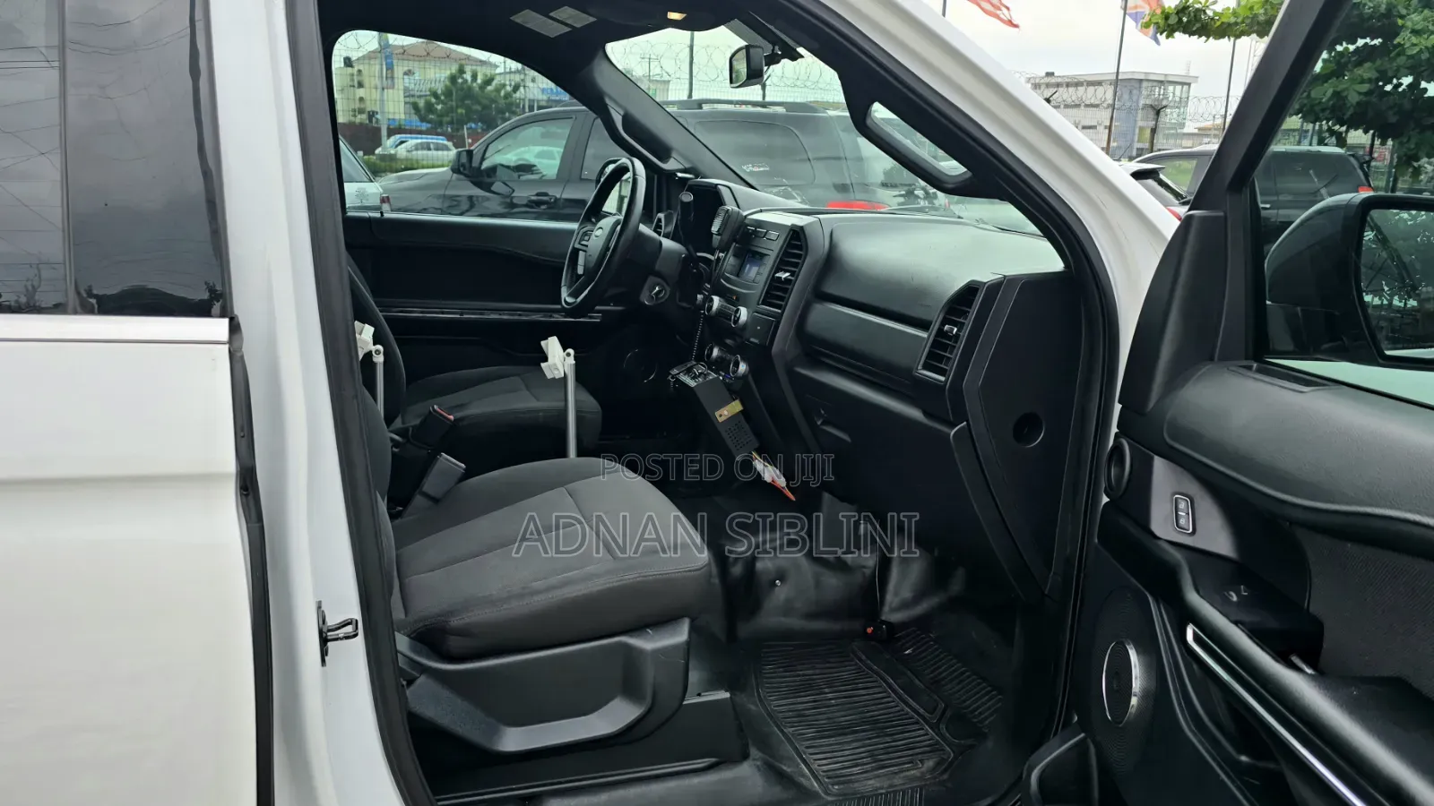 Ford Expedition 2018 White