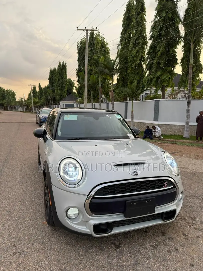 Mini Cooper 2015 White