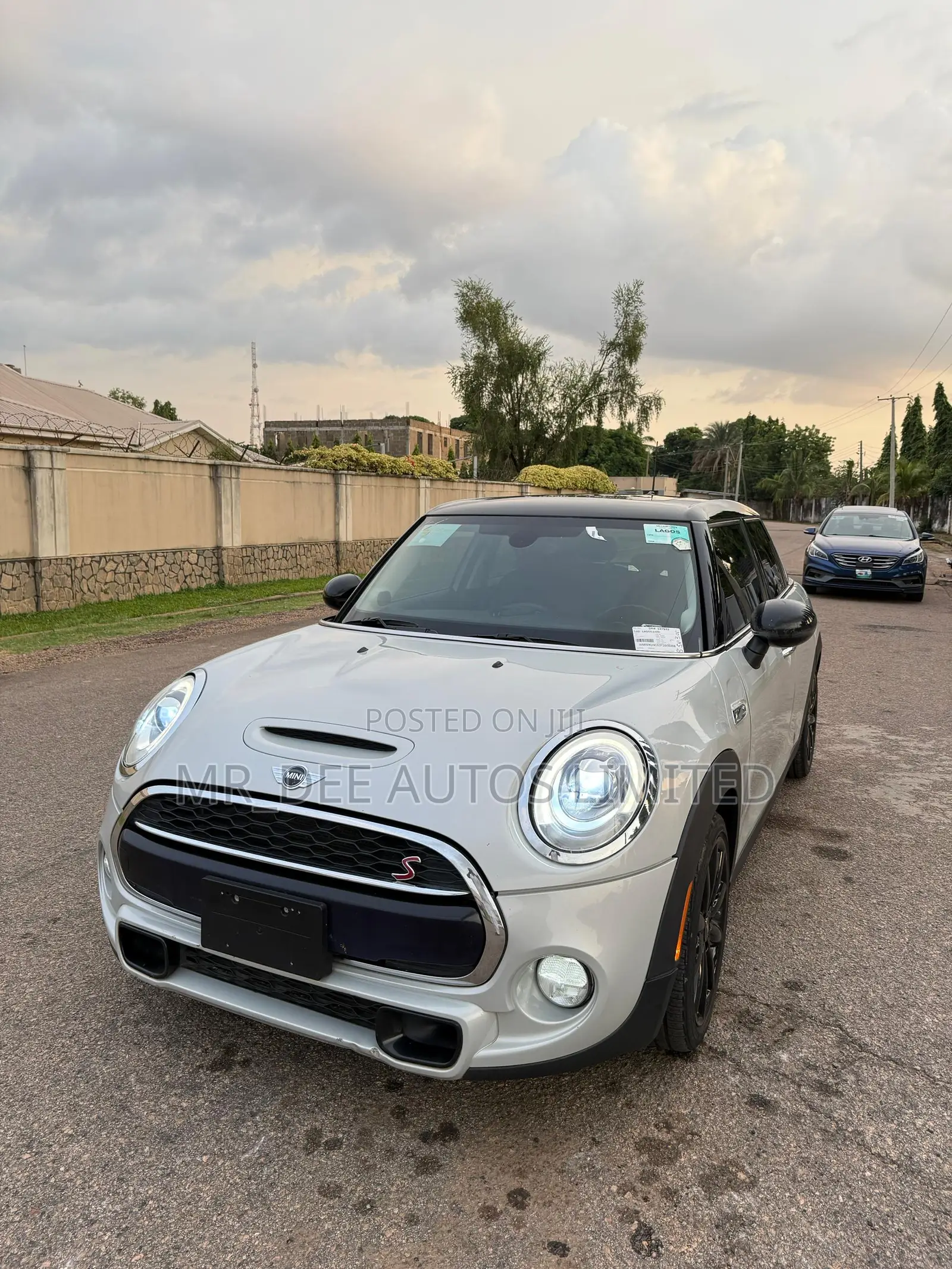 Mini Cooper 2015 White