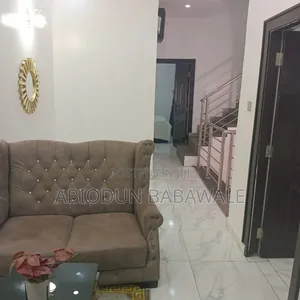 4bdrm Duplex in Wuye Abuja for rent