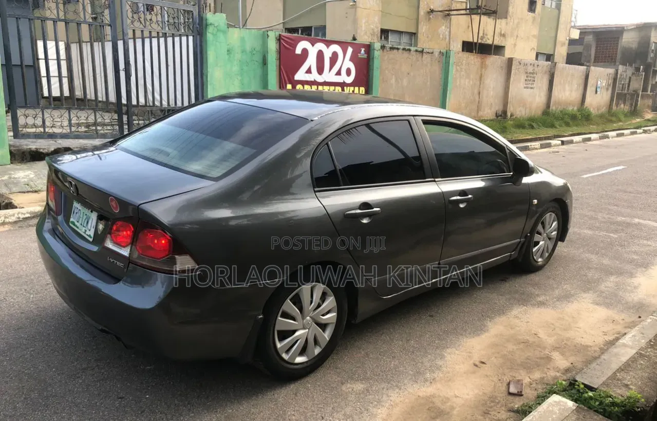 Honda Civic 2009 Silver