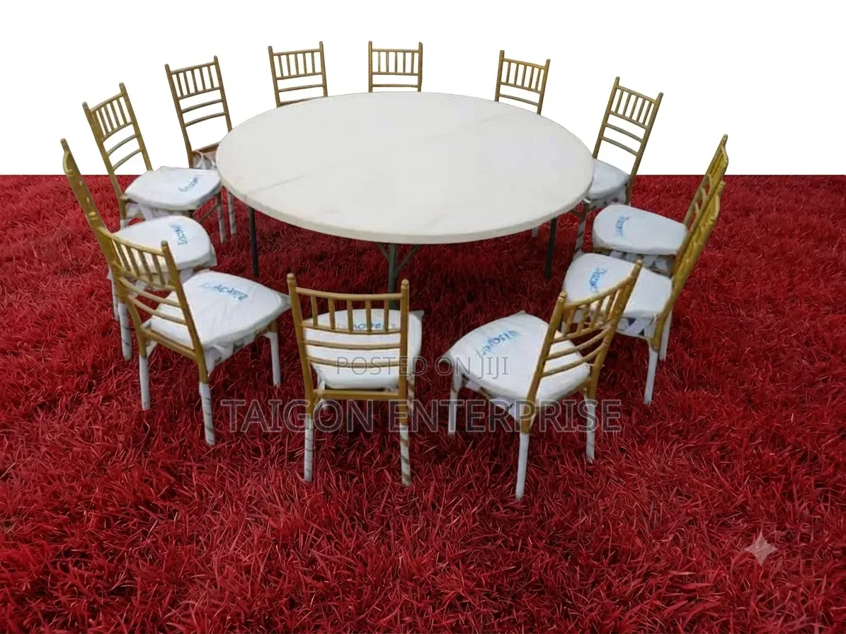 Unique Banquet Table