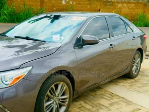 Toyota Camry 2015 Gray
