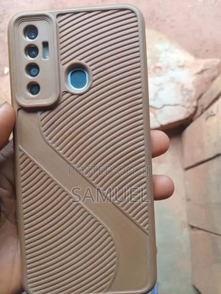 Tecno Camon 18i 128 GB Blue