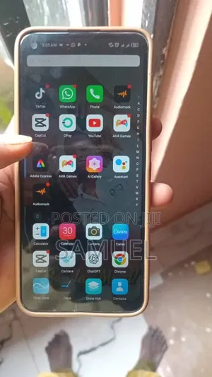 Tecno Camon 18i 128 GB Blue