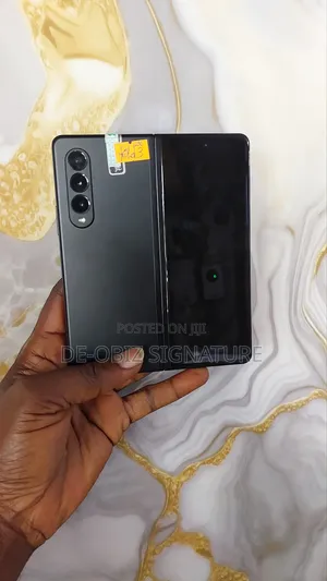 Samsung Galaxy Z Fold 3 256 GB Black