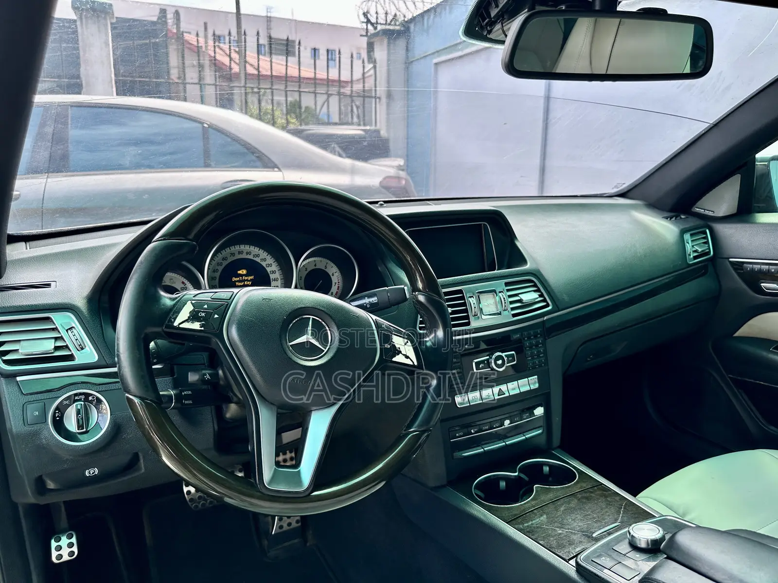 Mercedes-Benz E350 2014 Black