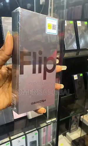 New Samsung Galaxy Z Flip4 256 GB Purple