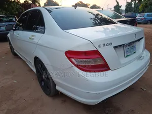 Mercedes-Benz C300 2008 White