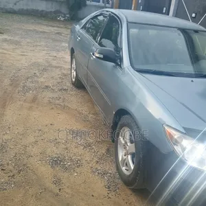 Toyota Camry 2004 Blue