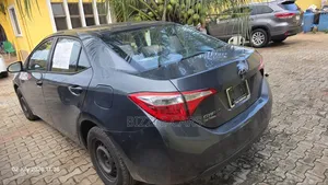 Toyota Corolla 2015 Gray