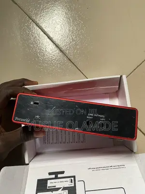 Scarlett 2i2 (Third Generation 2-In, 2-Out Usb Audio Interface)
