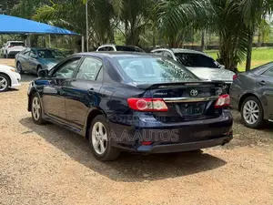 Toyota Corolla S Special Edition 4dr Sedan (1.8L 4cyl 4A) 2013 Blue