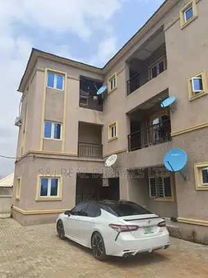 2bdrm Block of Flats in Kubwa for rent