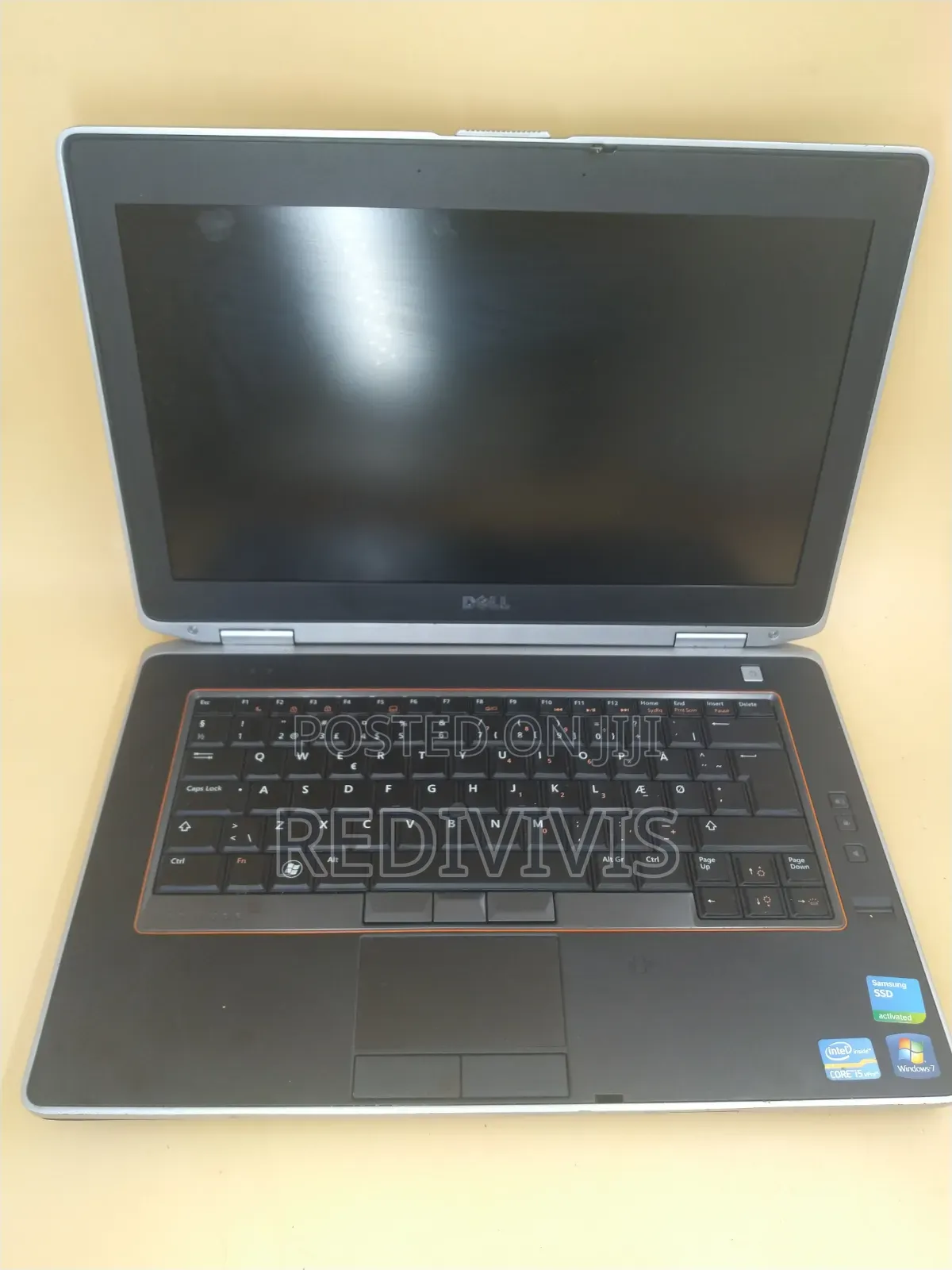 Laptop 4GB HDD+SSD 128GB