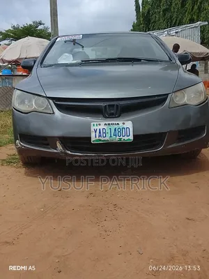 Honda Civic 2006 Gray