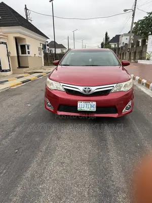 Toyota Camry LE 4dr Sedan (2.5L 4cyl 6A) 2012 Red
