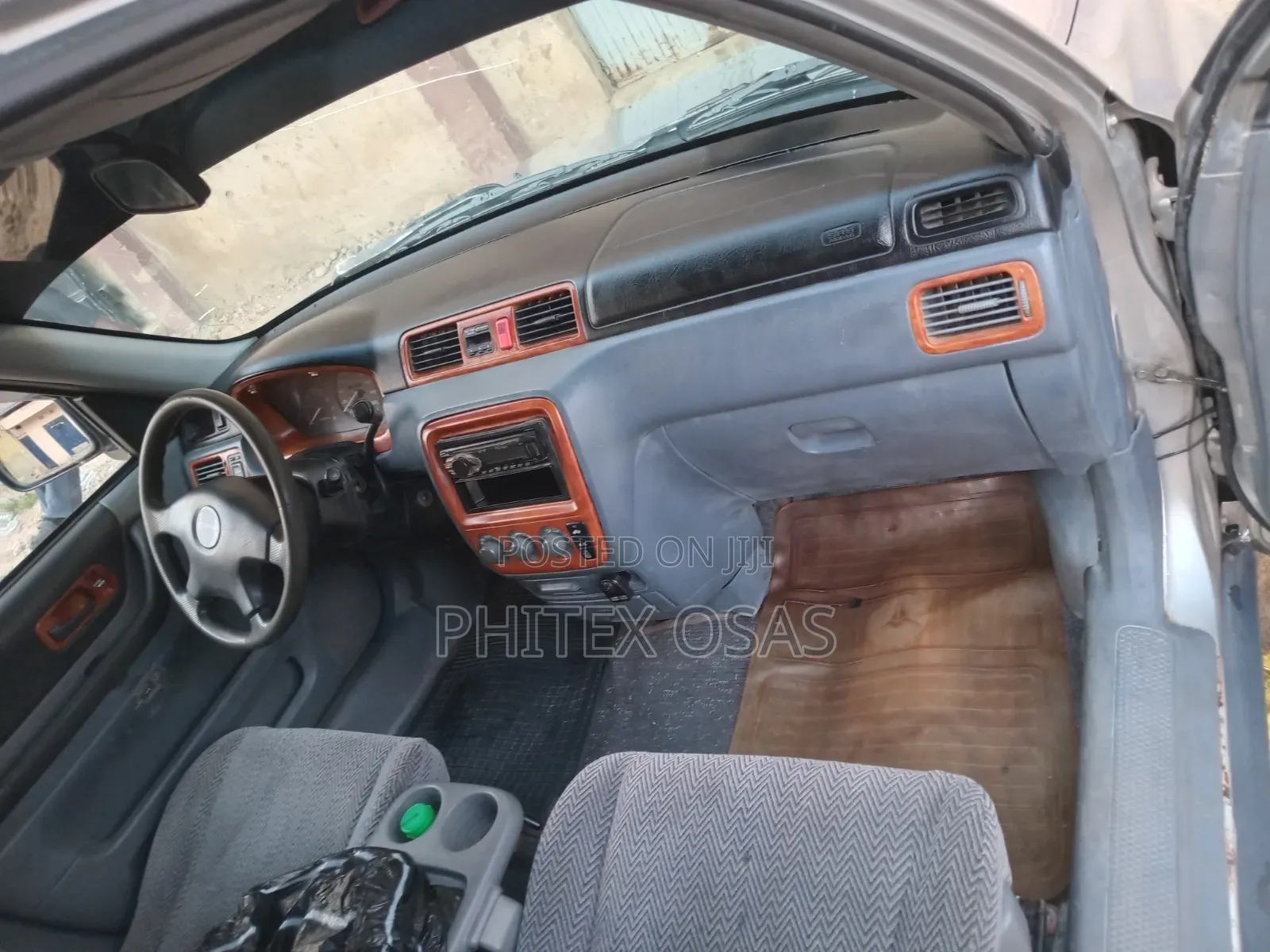 Honda CR-V 1999 Silver