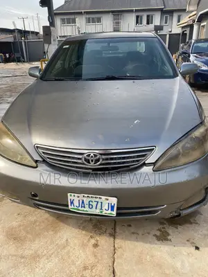 Toyota Camry 2003 Gray