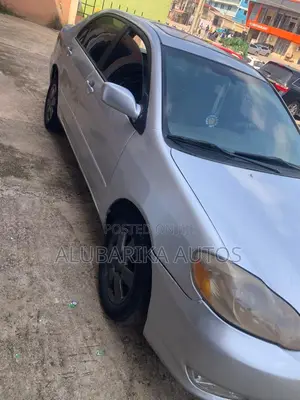 Toyota Corolla 2004 Silver