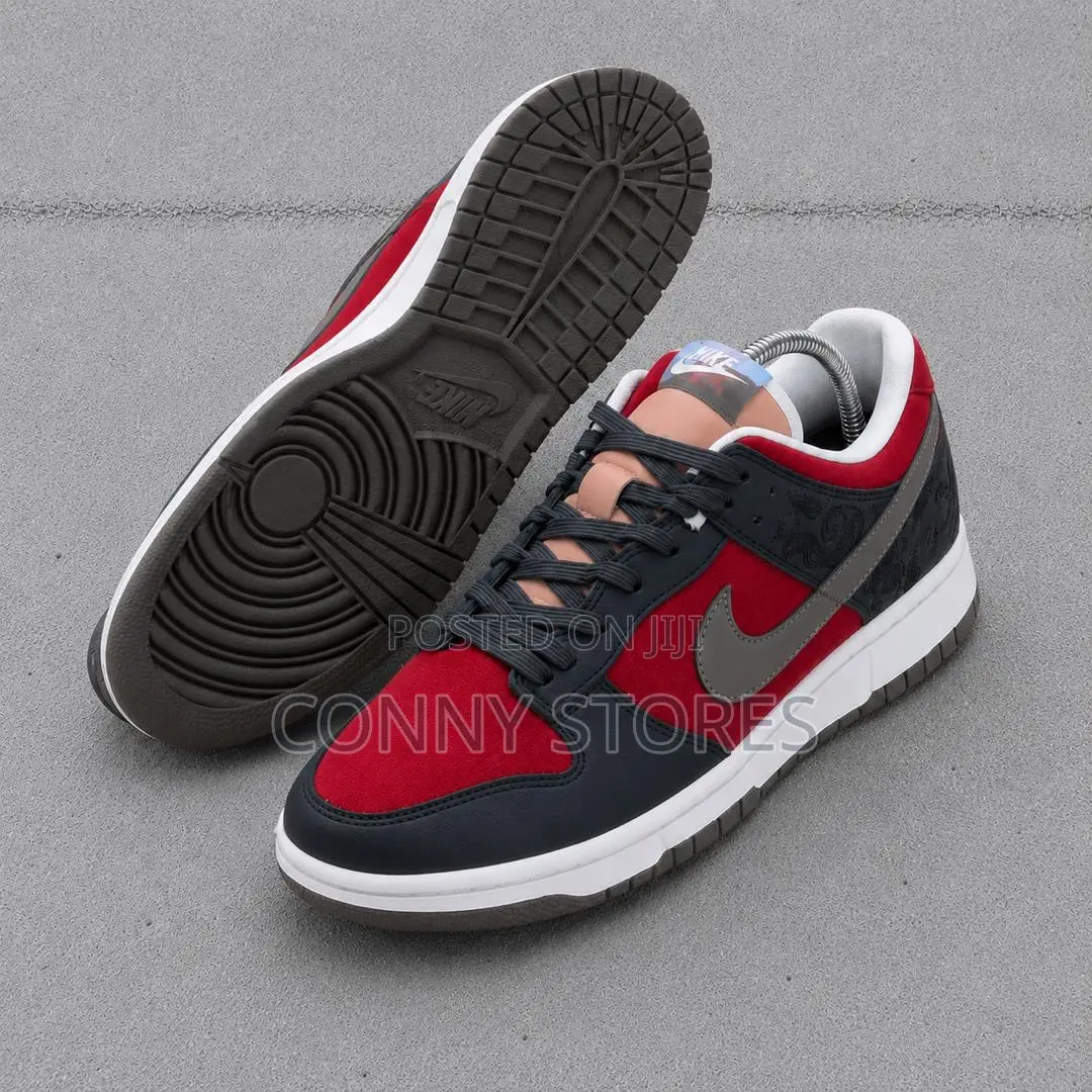Nike Dunk Low Retro Distinctive Wolf Grey, Obsidian