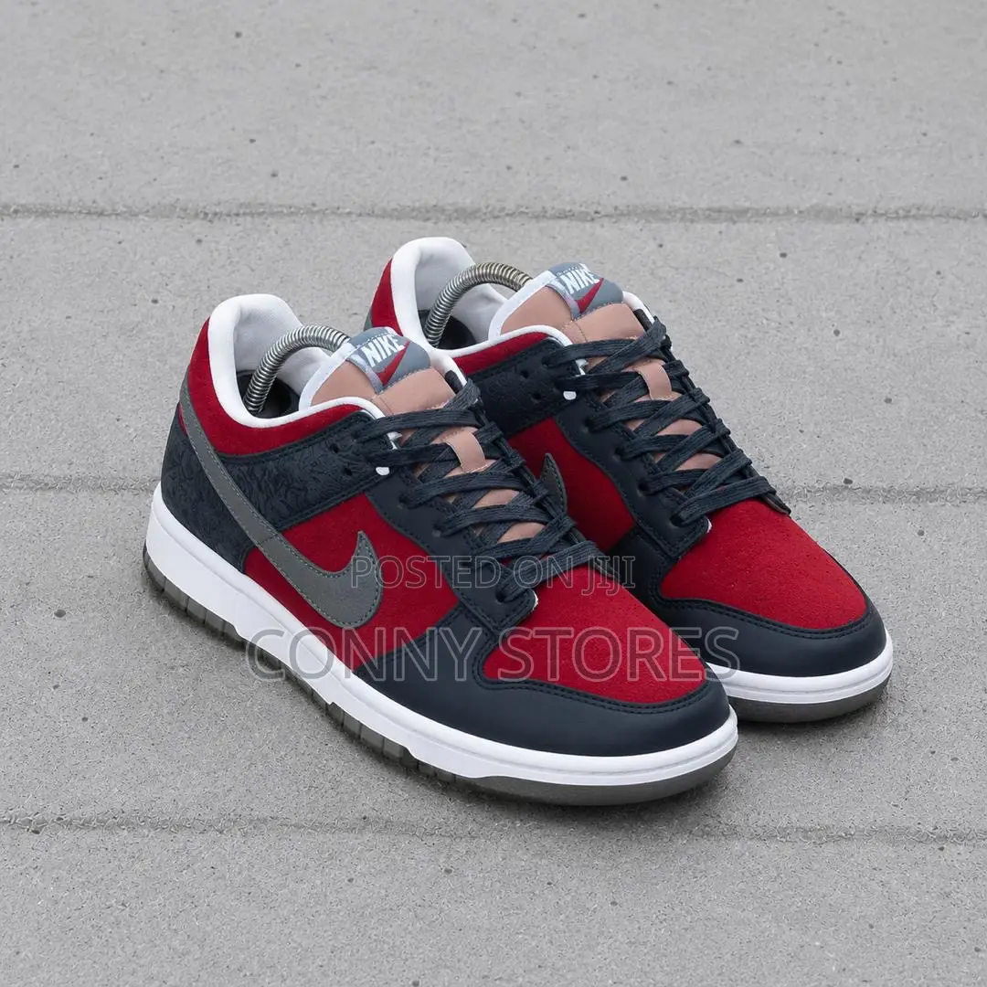Nike Dunk Low Retro Distinctive Wolf Grey, Obsidian