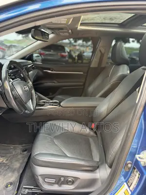 Toyota Camry XSE 2021 Blue