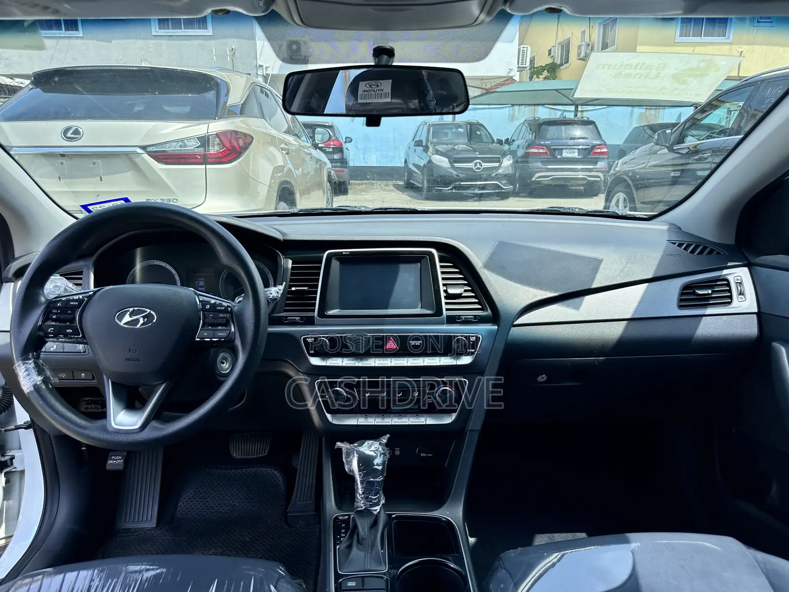 Hyundai Sonata SE 2018 White