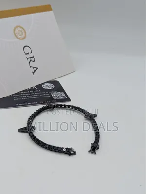 Black Iced Cut Men's Stylish Ski Trendy Link Bracelet
