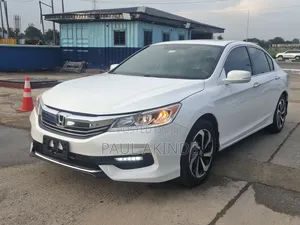 Honda Accord EX-L V-6 4dr Sedan FWD (3.5L 6cyl 6A) 2016 White