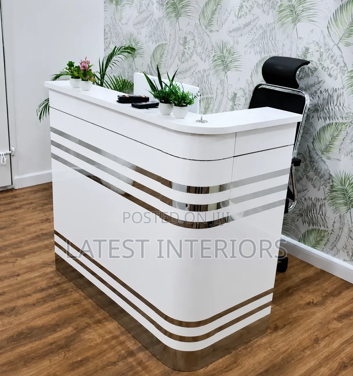 Reception Desk