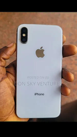 Apple iPhone X 64 GB White