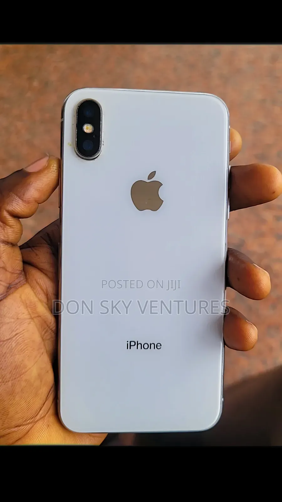 Apple iPhone X 64 GB White