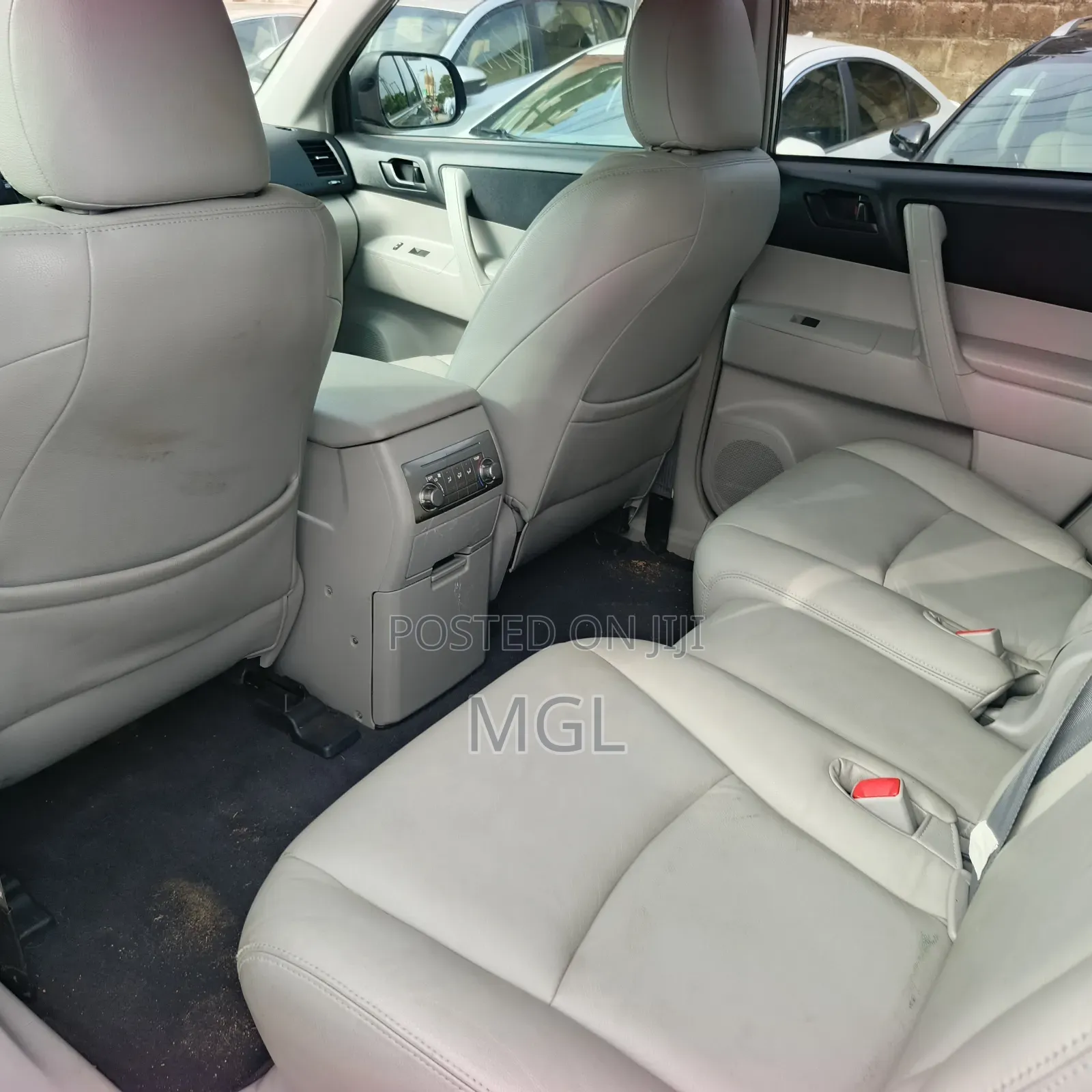 Toyota Highlander 2011 Green
