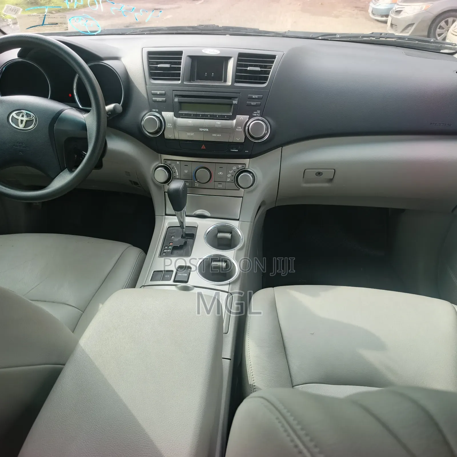 Toyota Highlander 2011 Green